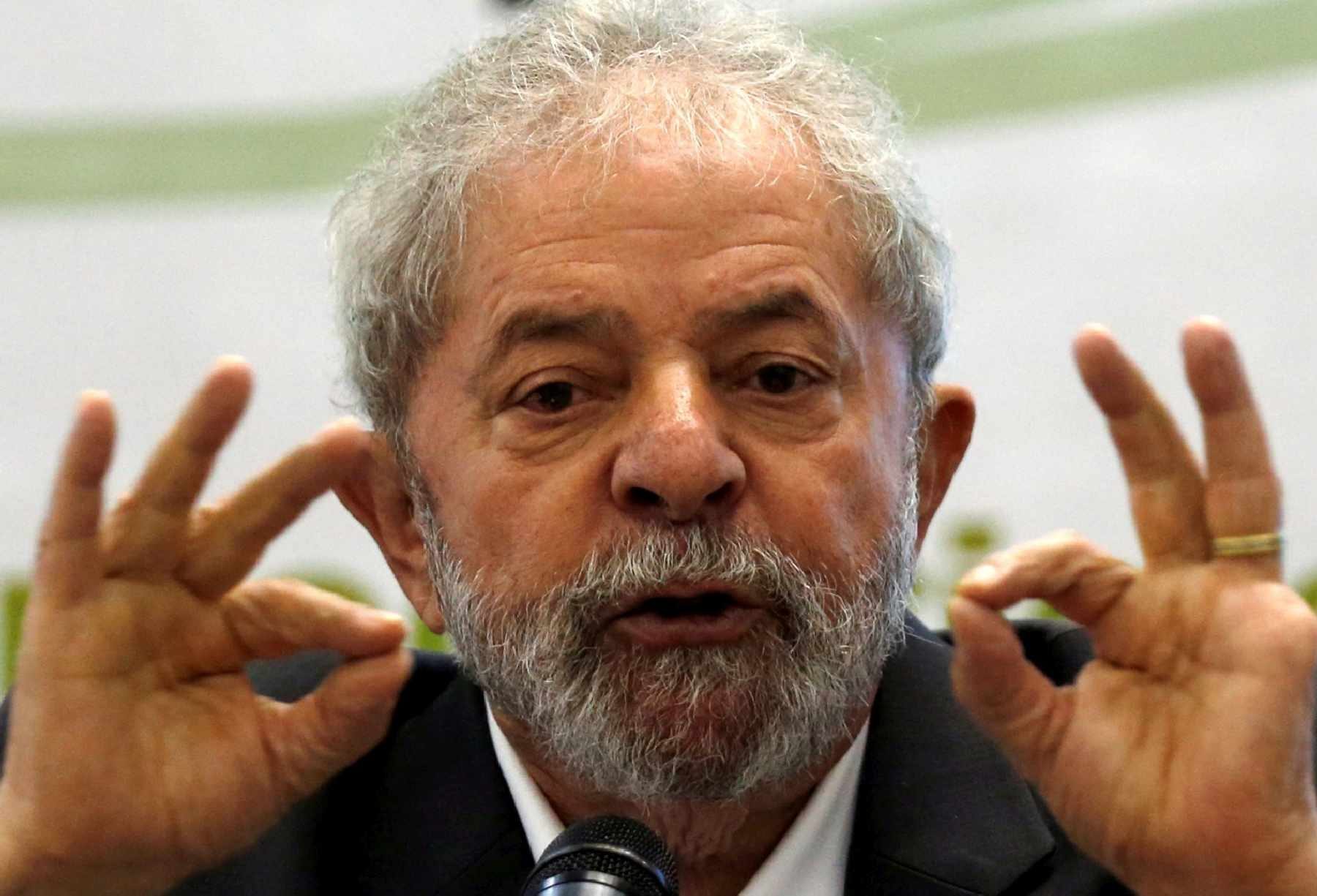 Former Brazilian President Luiz Inácio Lula da Silva making a speech -