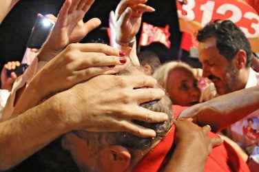 People showing their adoration for Lula - Ricardo Stuckert/Inst. Lula