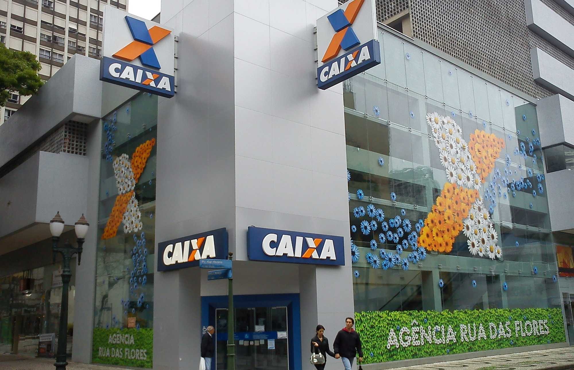 Caixa's branch at rua das Flores, in Curitiba, Paraná state