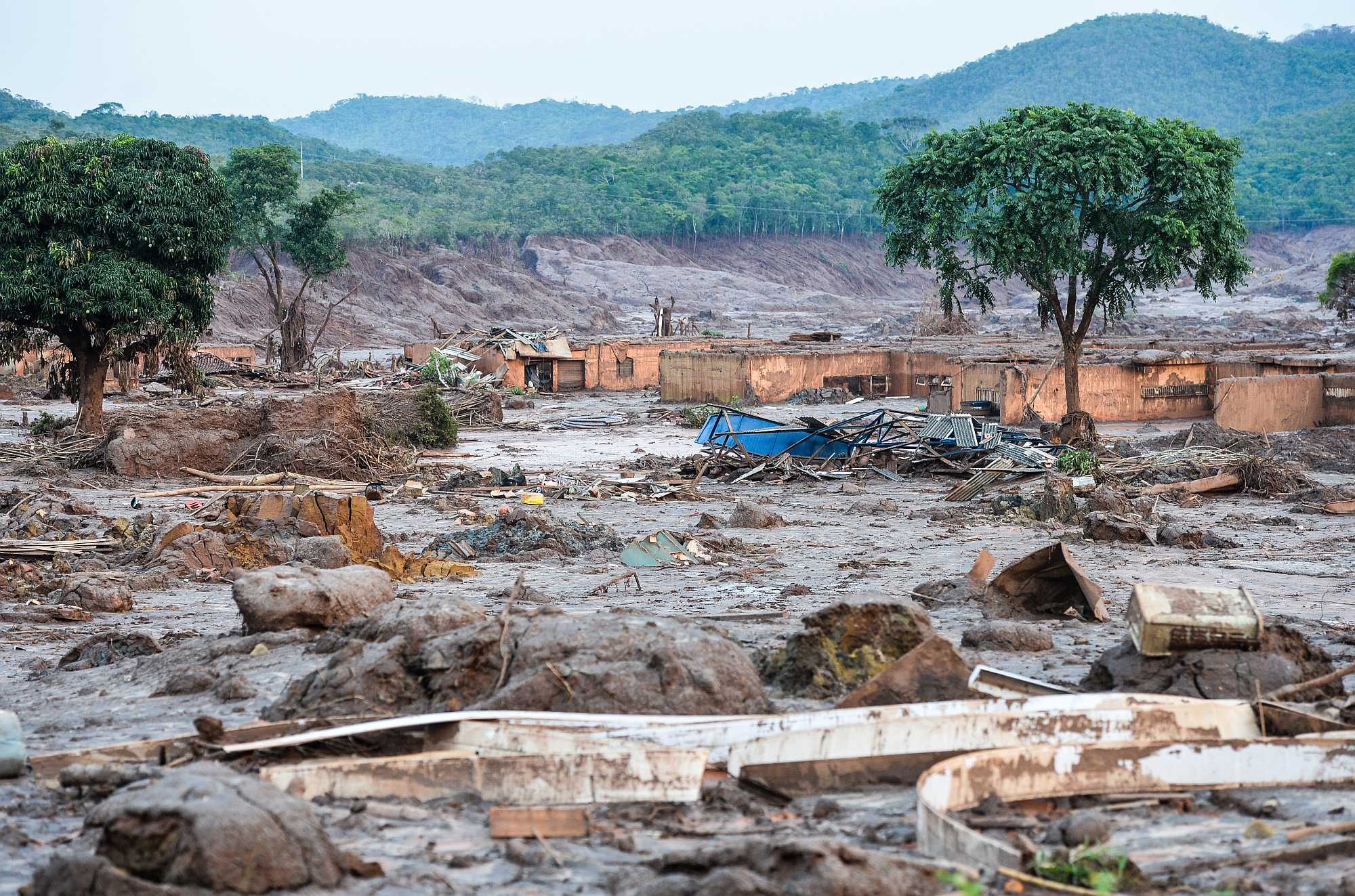 Collapse of Fundão dam in Mariana - Antonio Cruz/ABr