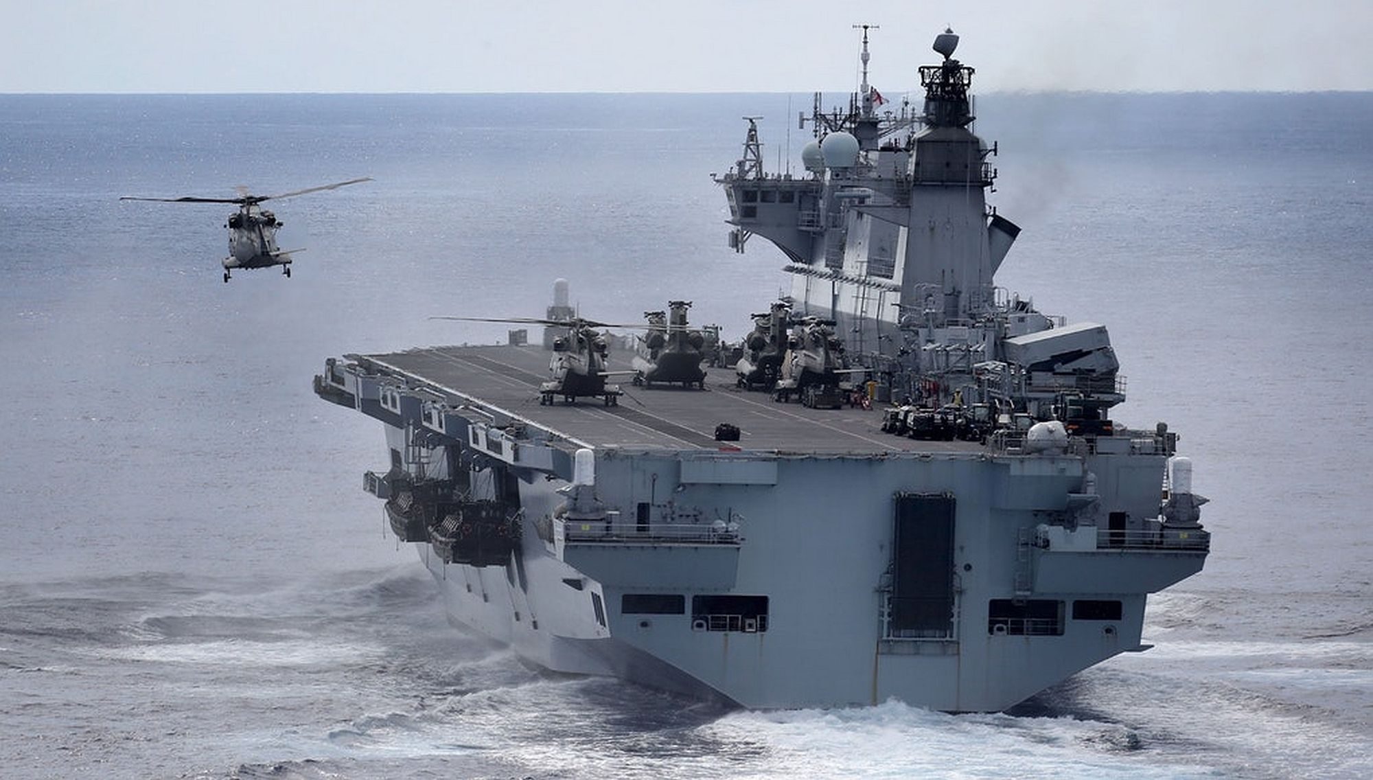 Brazil plans to buy HMS Ocean Helicopter Carrier for US$ 114 million