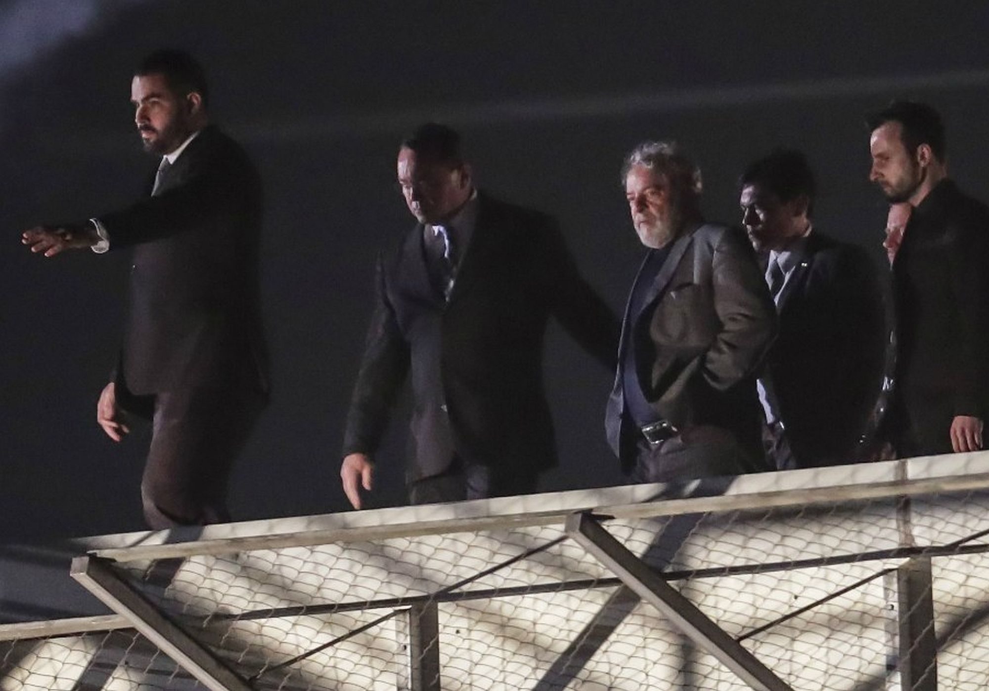 Lula arrives in jail, in Curitiba, Paraná