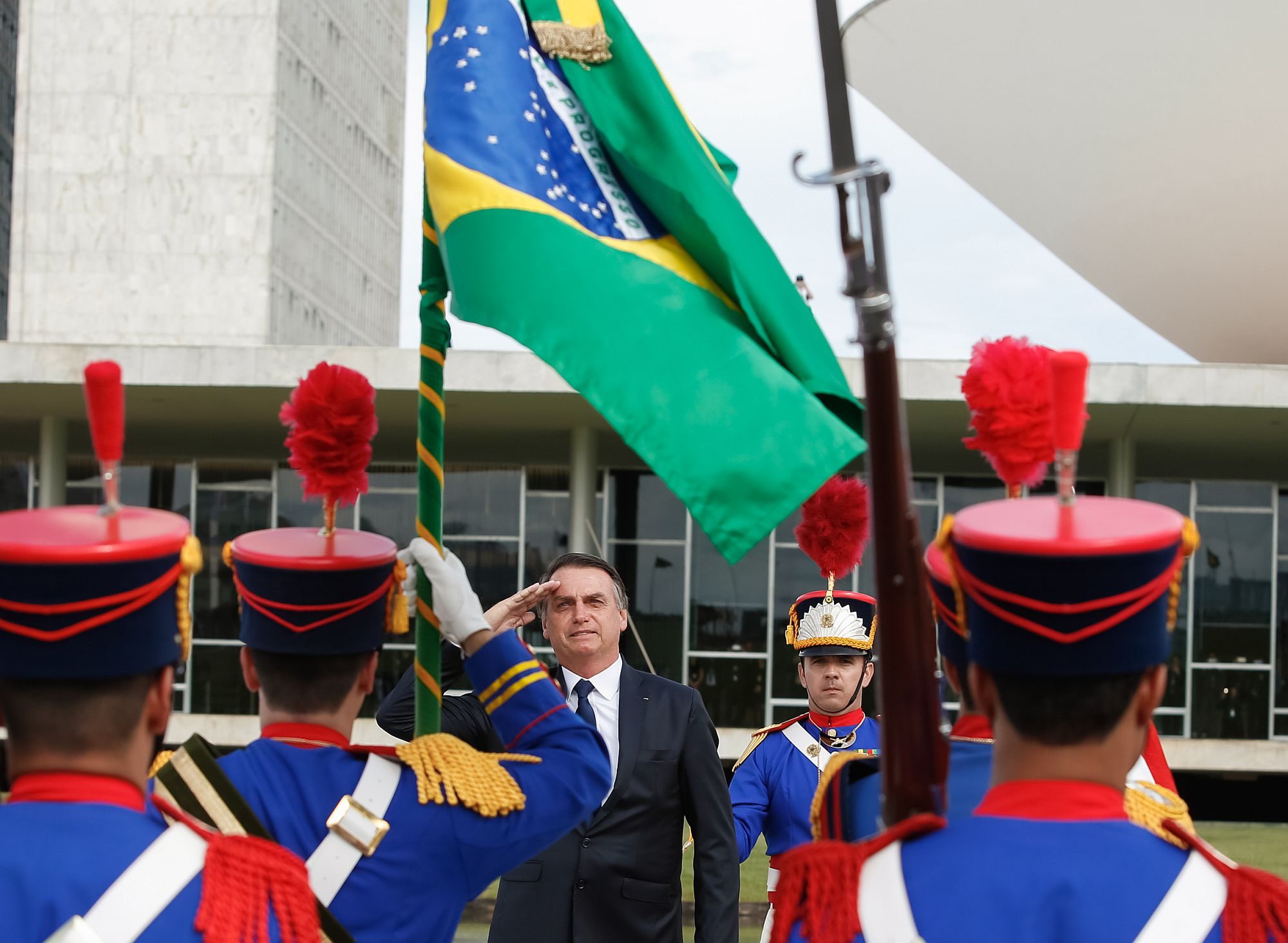 Bolsonaro's at inauguration ceremony with Dragões da Independência