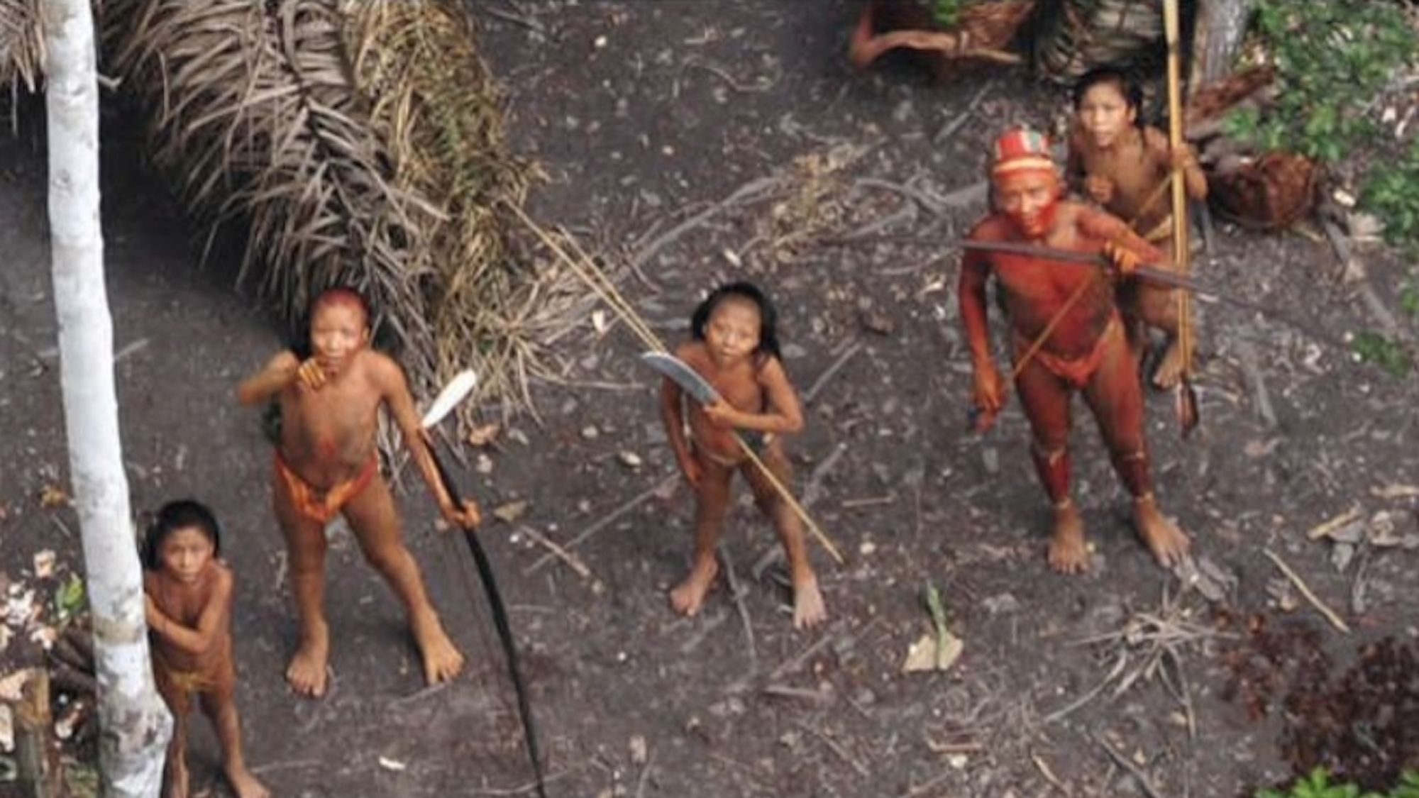 Aerial picture of uncontacted Amazonian tribe - FUNAI