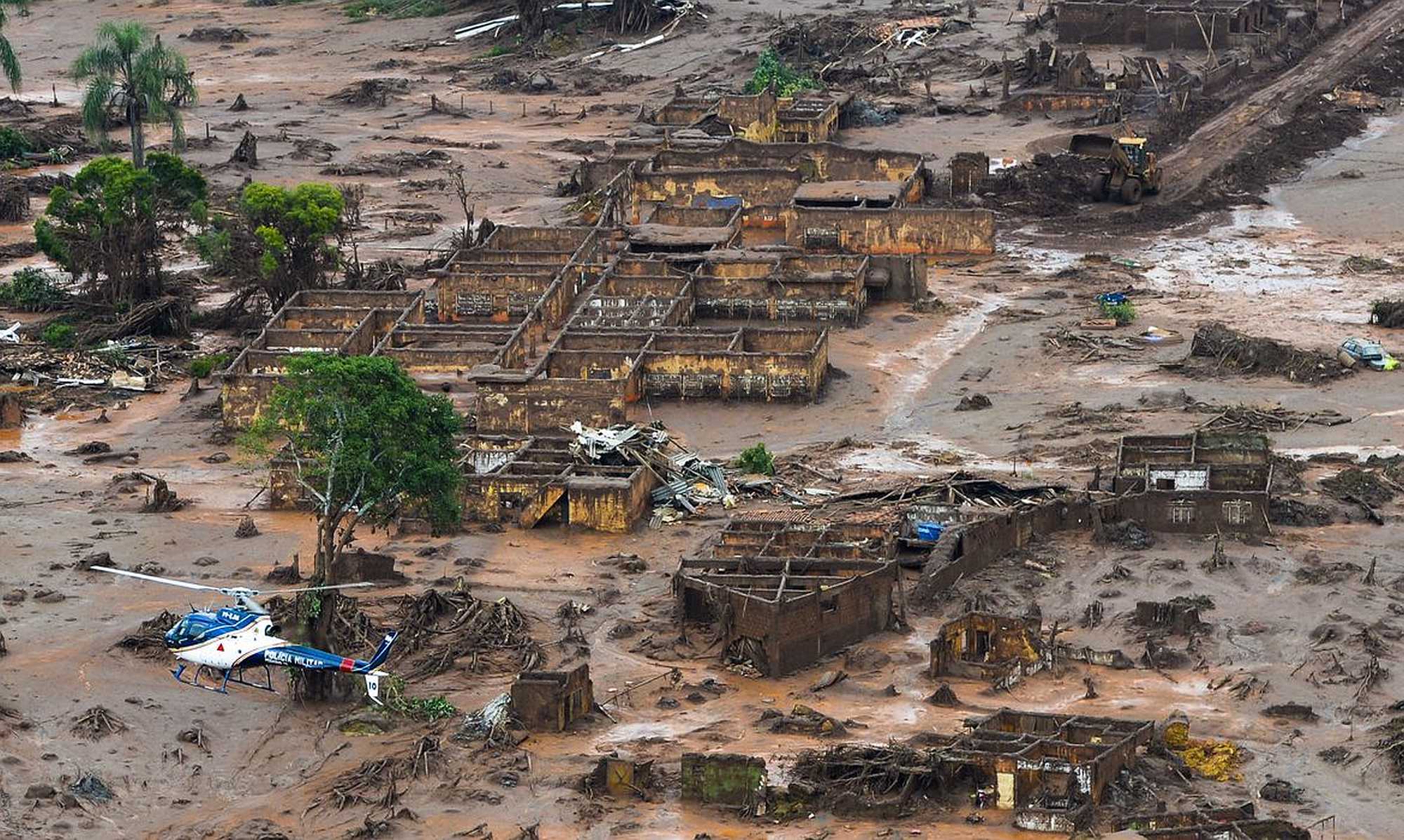 The mine tailings slurry released after the collapse caused 19 deaths - Antonio Cruz/Agência Brasil
