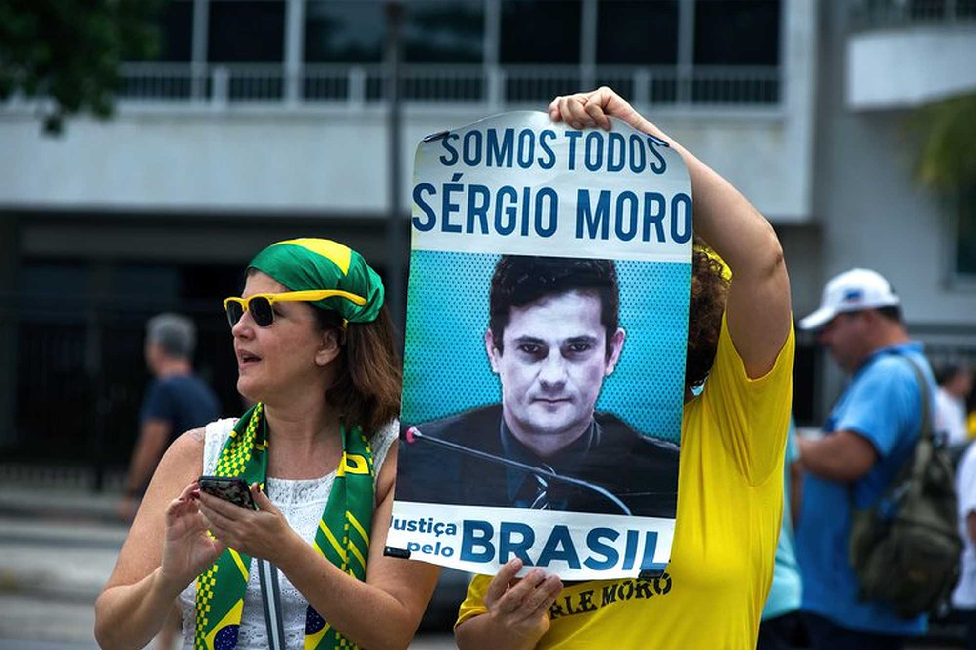 A survey indicates that 57% of Brazil's population considers Lula's criminal convictions fair. | Cintia Erdens Paiva/Alamy Stock Photo