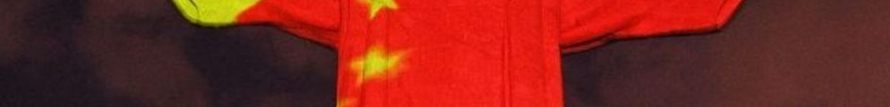 Rio's Christ the Redeemer dressed with the Chinese flag