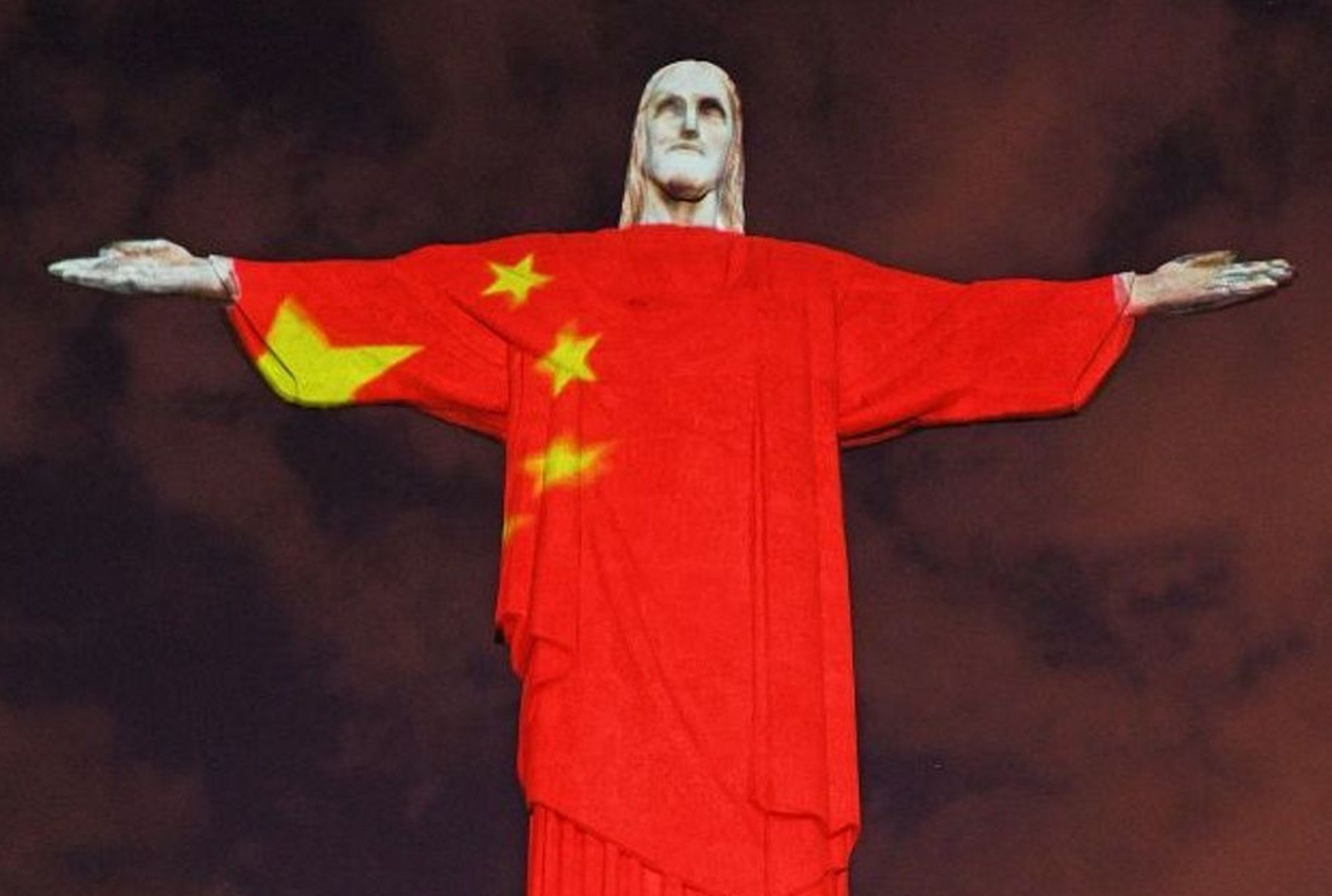 Rio's Christ the Redeemer dressed with the Chinese flag