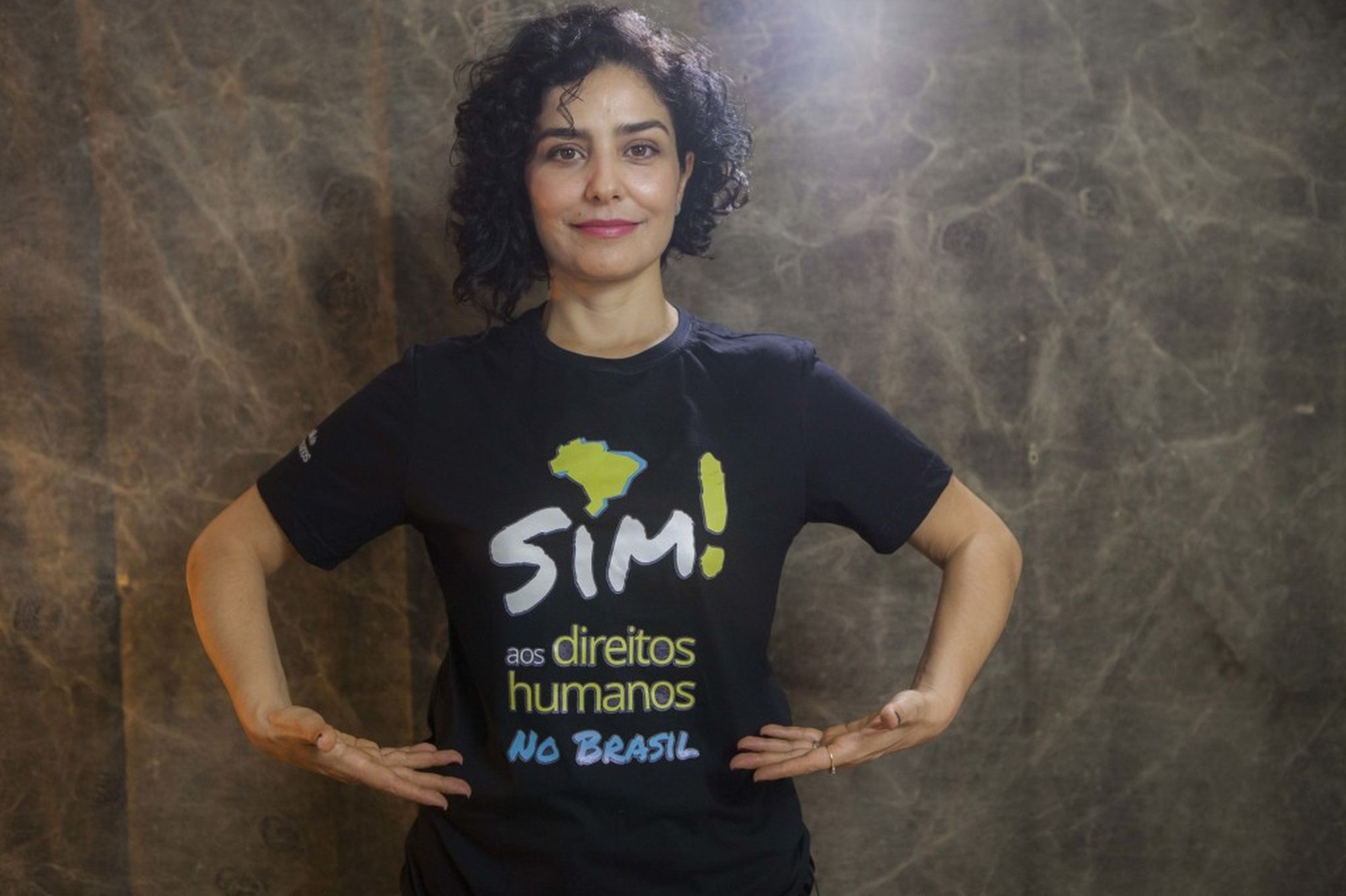 Message on the T-shirt: YES to Human Rights in Brazil