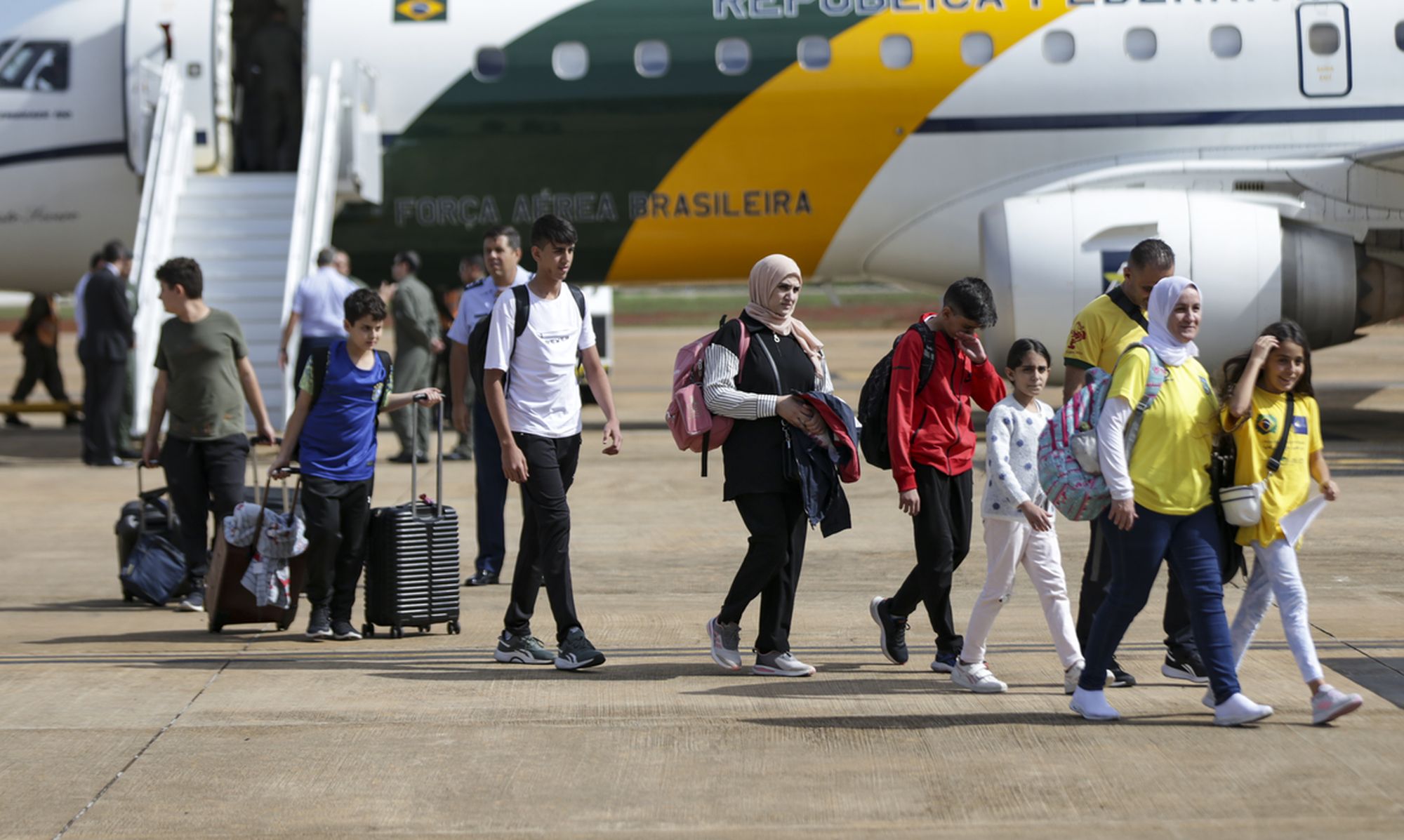 Palestinians arrive in Brazil brought by the Brazilian Air Force - Photo by Marcelo Camargo/ABr