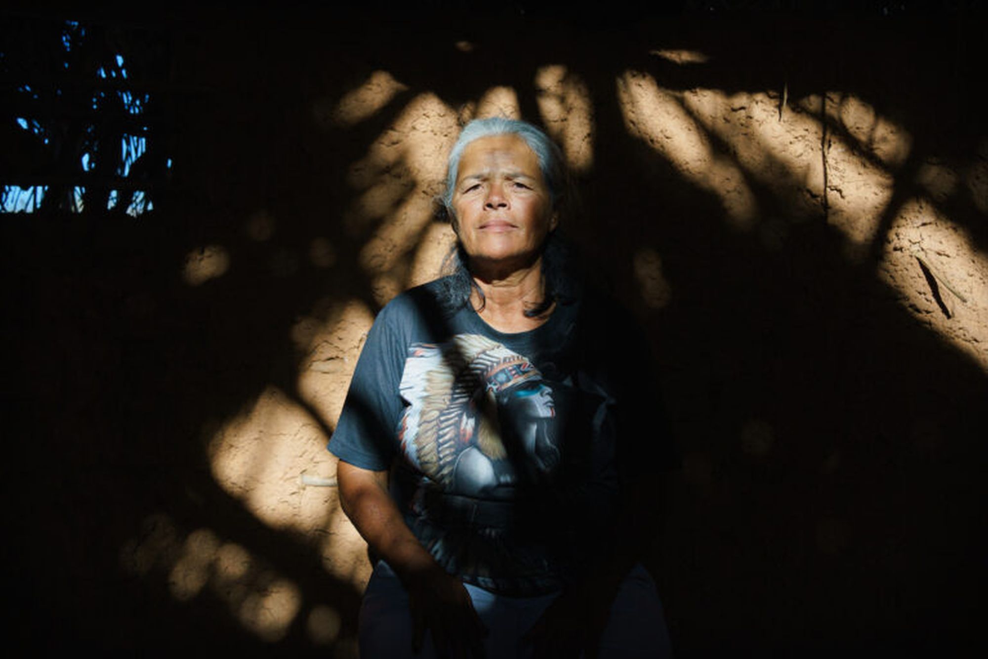 Socorro Kapinawá, an Indigenous leader in Malhador village, Kapinawá territory. Photo by Xavier Bartaburu/Mongabay.