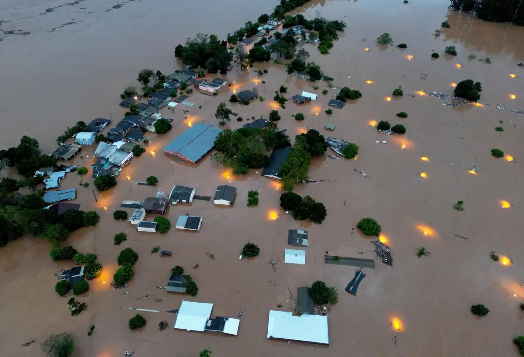 More than 350 municipalities have been affected by the heavy rains in Rio Grande do Sul